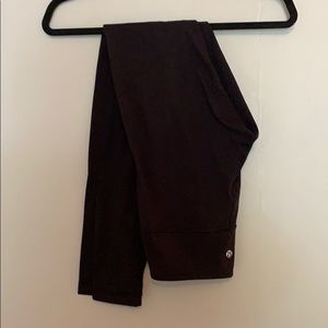 black wunder under lulu leggings